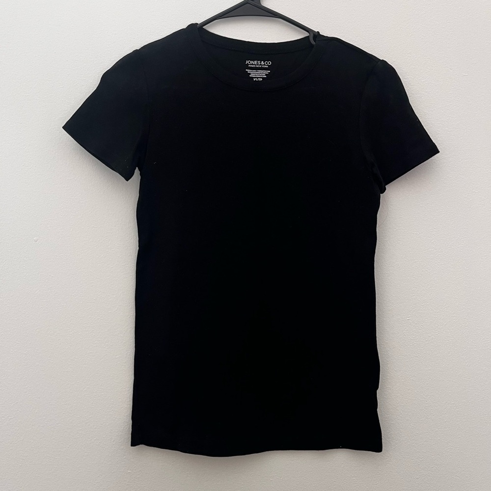 Jones & Co Black Short Sleeved T-Shirt